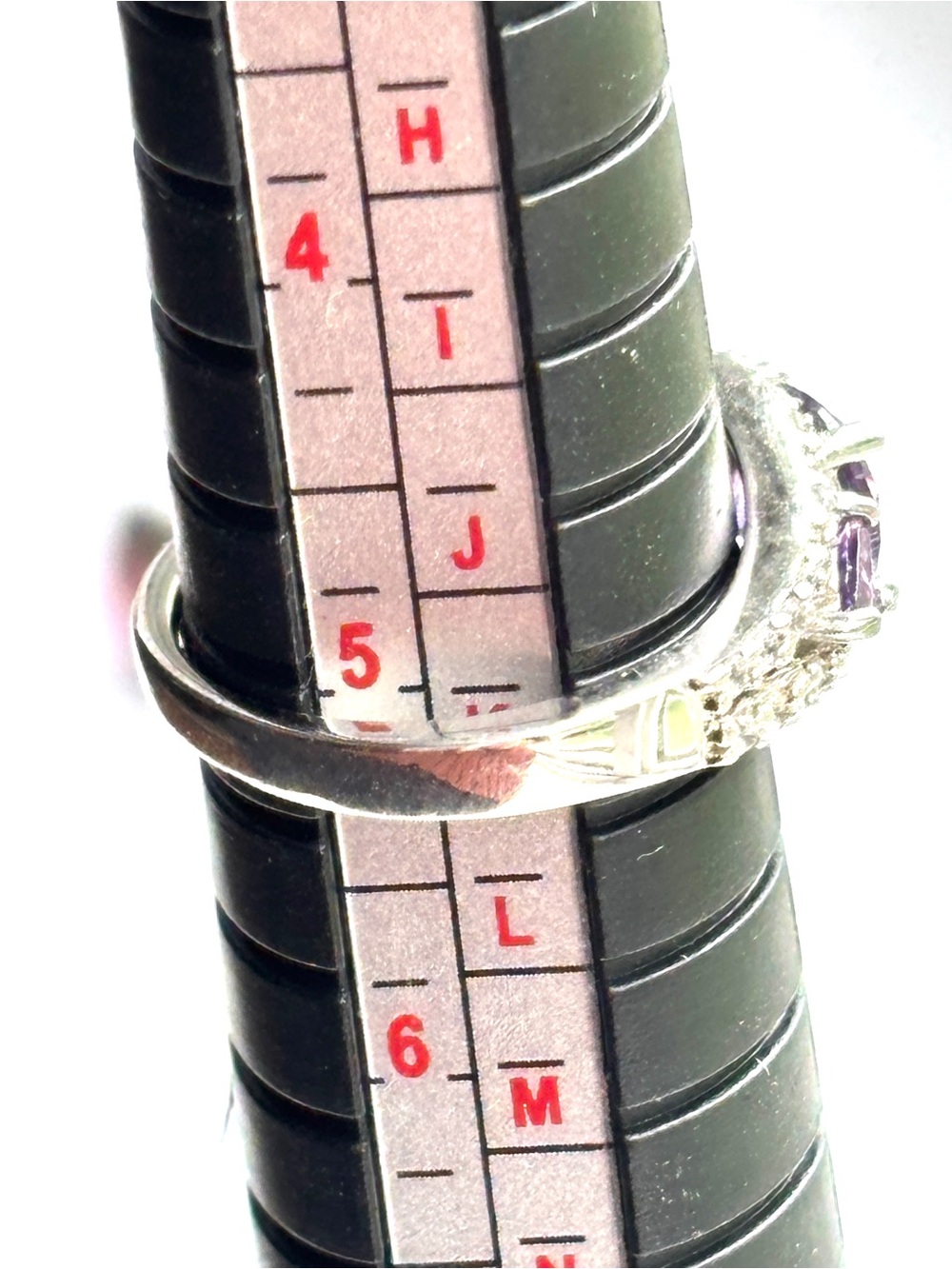 925 Sterling Silver Purple Crystal Rhinestone Three Stone Cocktail Ring Sz 5 - Picture 3 of 6